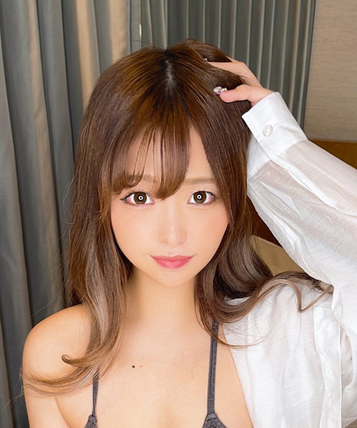 椿梨花